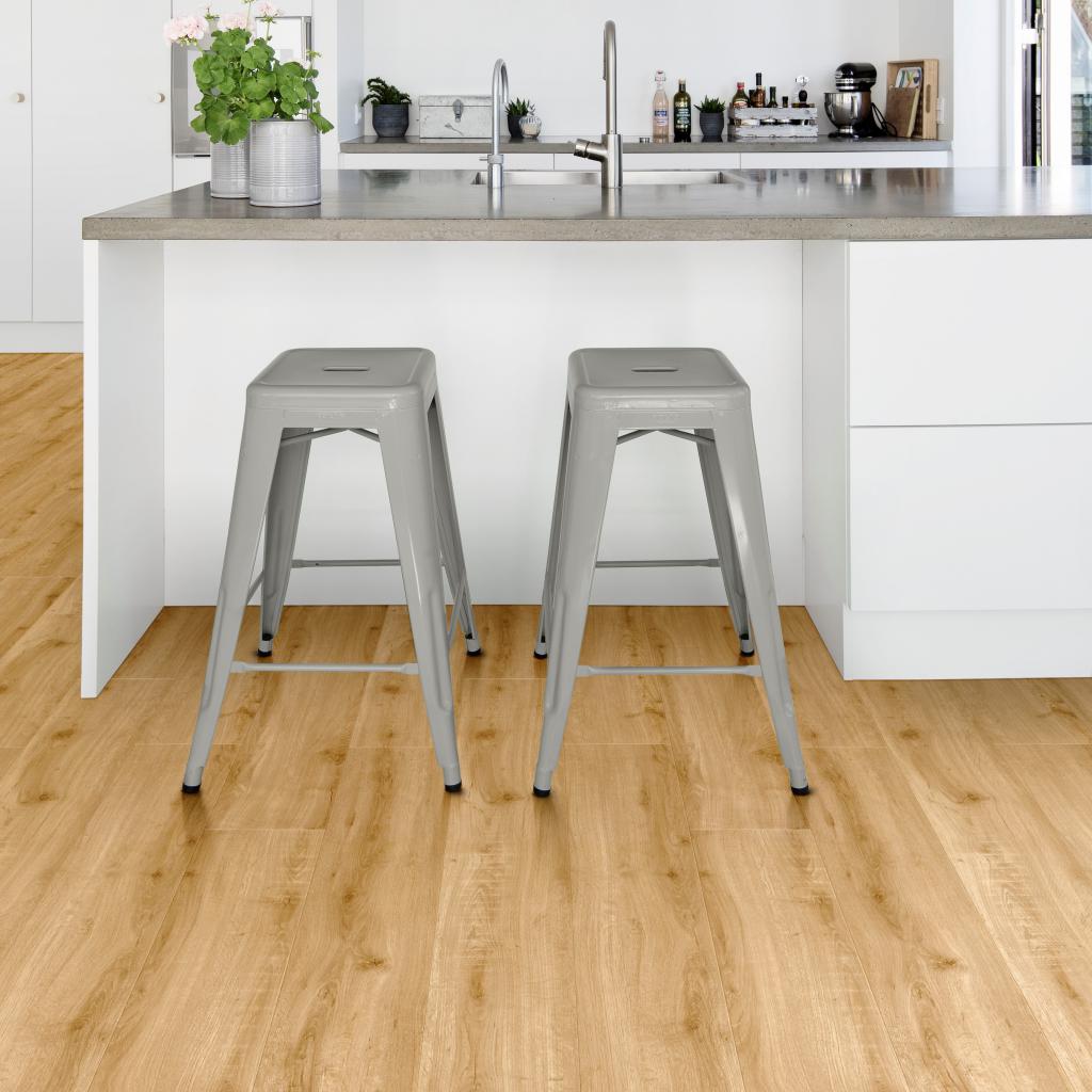 SPC ламинат "Adelar" Solida Acoustic 04270 European Oak (1219*178*5 мм) — купить в Ангарске