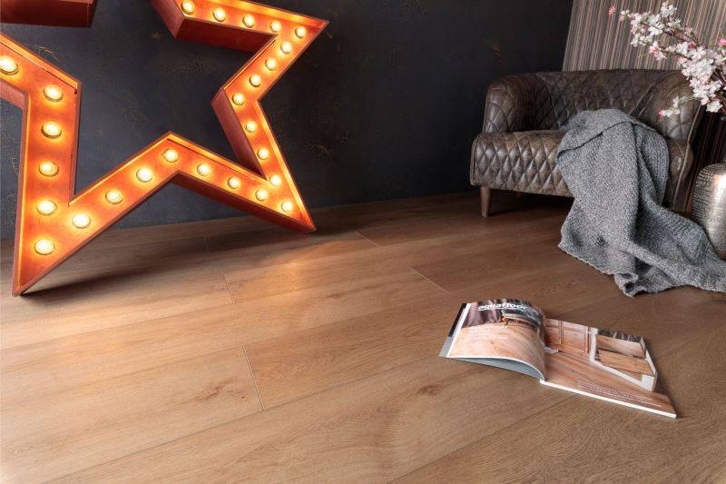 Замковая ПВХ плитка "Aquafloor" AF8024XXL (1800*228*8 мм) — купить в Ангарске