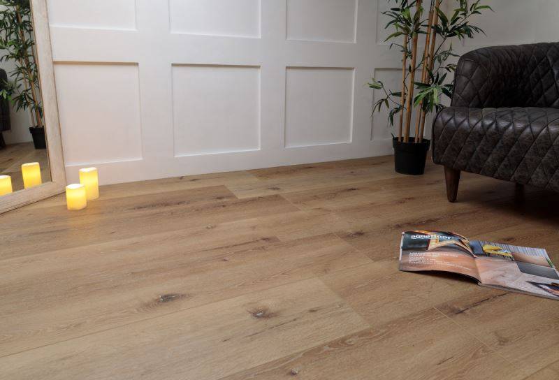 Замковая ПВХ плитка "Aquafloor" AF8009XL (1524*228*8 мм) — купить в Ангарске