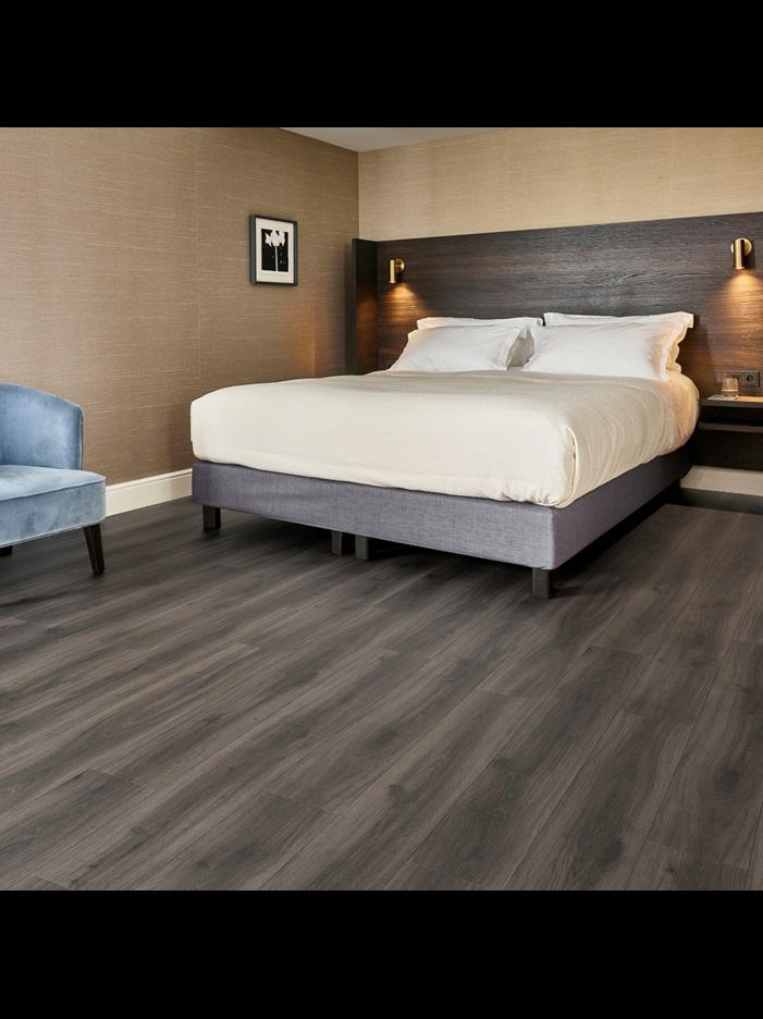 Замковая ПВХ плитка Tradition Oak 890 (1251*189*5 мм) — купить в Ангарске