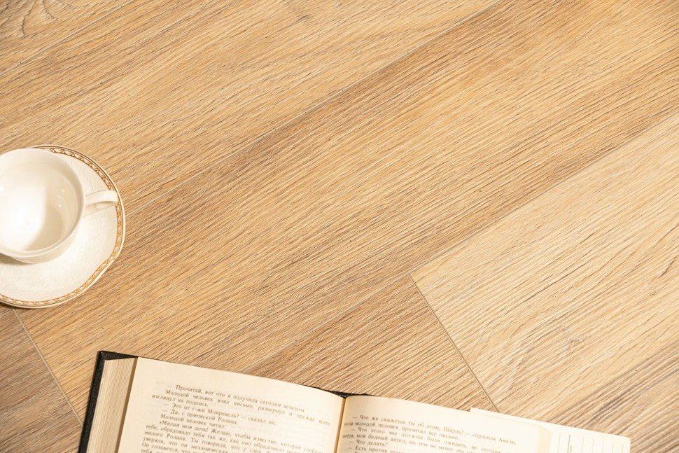 Виниловый ламинат "Bonkeel" Style Дуб Бонди (1200*125*4 мм) — купить в Ангарске