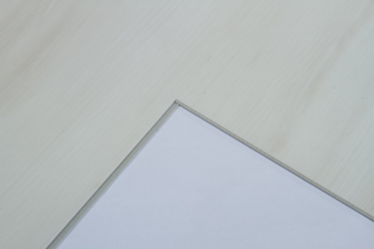 SPC ламинат "OneFloor" ЕСО 8055 (1220*184*4 мм) — купить в Ангарске