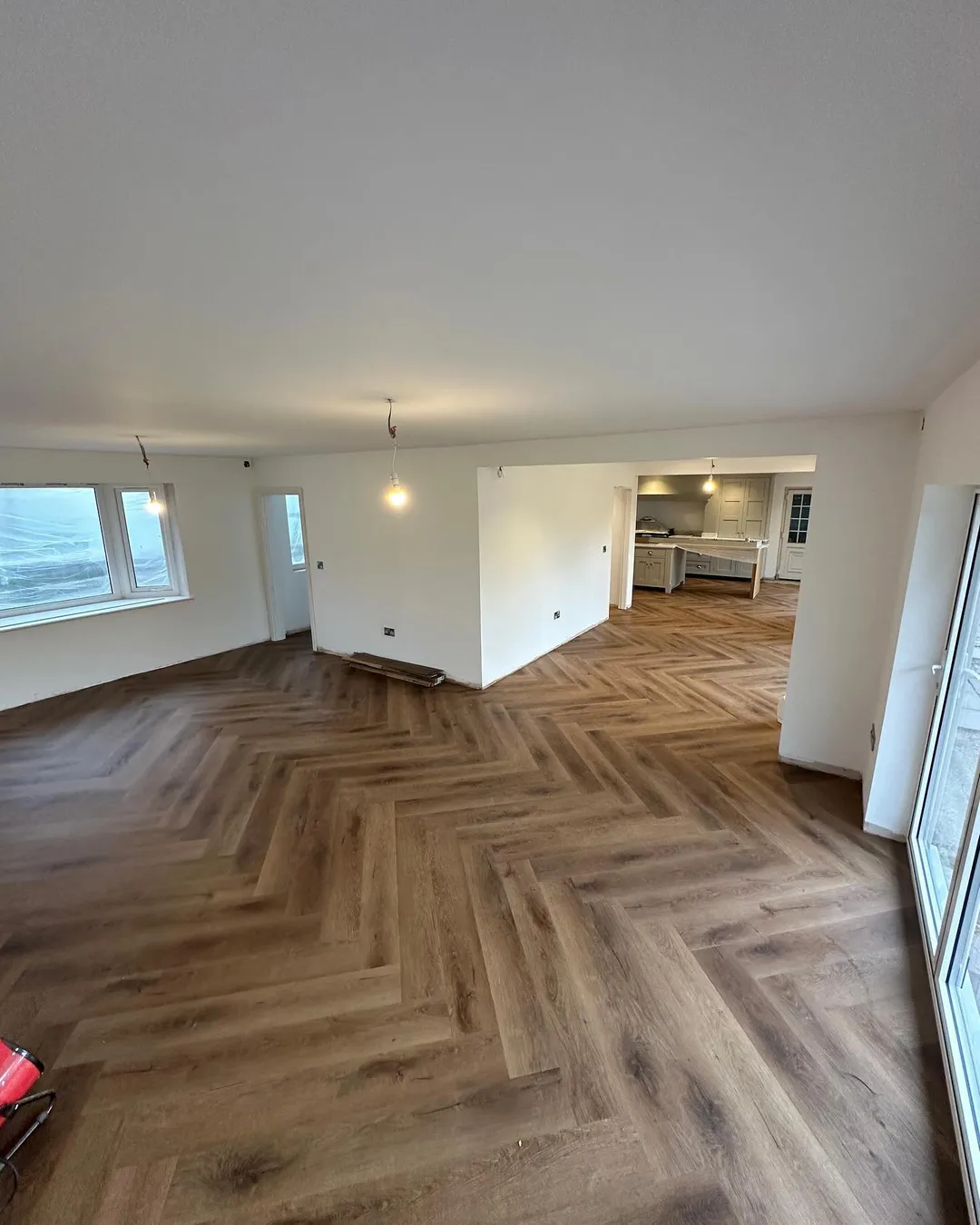 Кварцвиниловая плитка "Invictus" Royal Oak Mocca (406*102*2мм) — купить в Ангарске