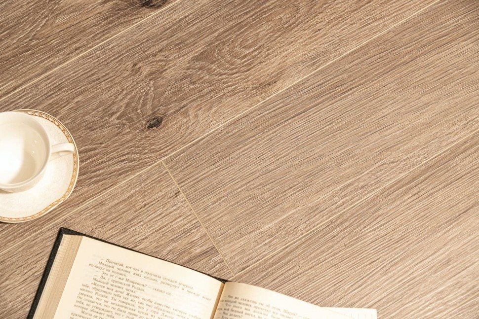 Виниловый ламинат "Bonkeel" Style Дуб Матира (1200*125*4 мм) — купить в Ангарске