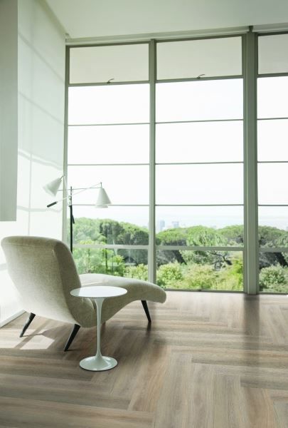 Кварцвиниловая плитка "LG" Орешник классический (1200*180*2 мм) — купить в Ангарске