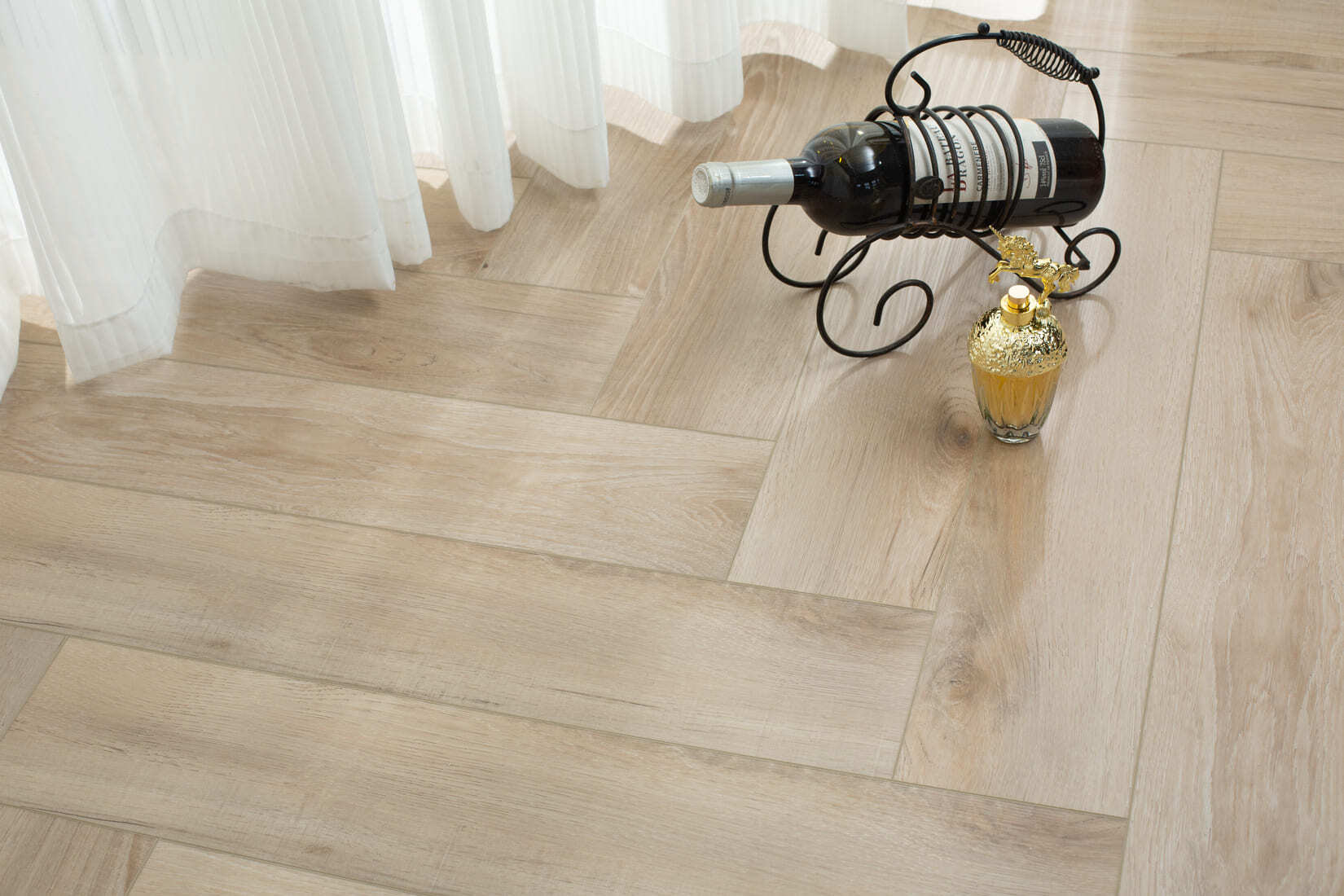 Плитка SPC "OneFloor" 3009 А,В  ЁЛКА (640*128*4 мм) — купить в Ангарске