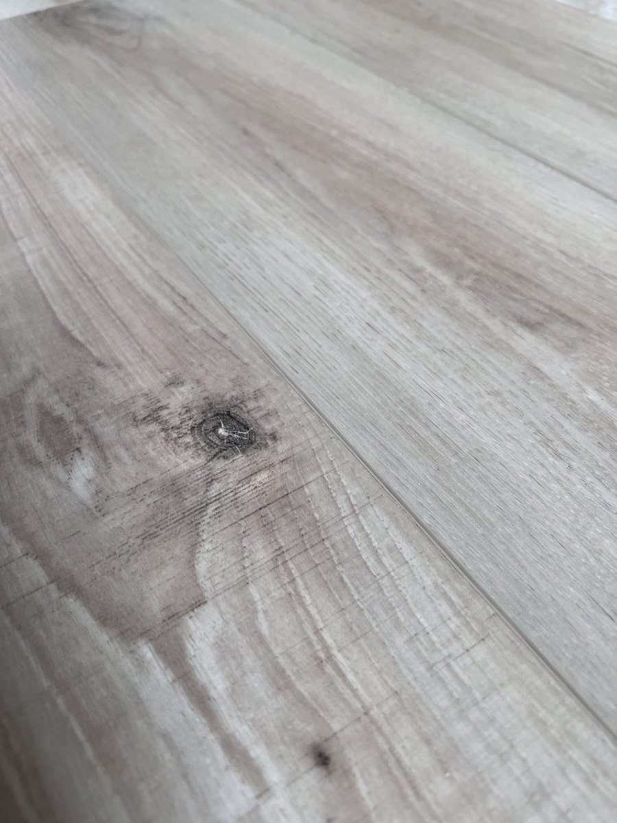 SPC ламинат "OneFloor" ЕСО 5021 (4V фаска) (1220*184*4 мм) — купить в Ангарске