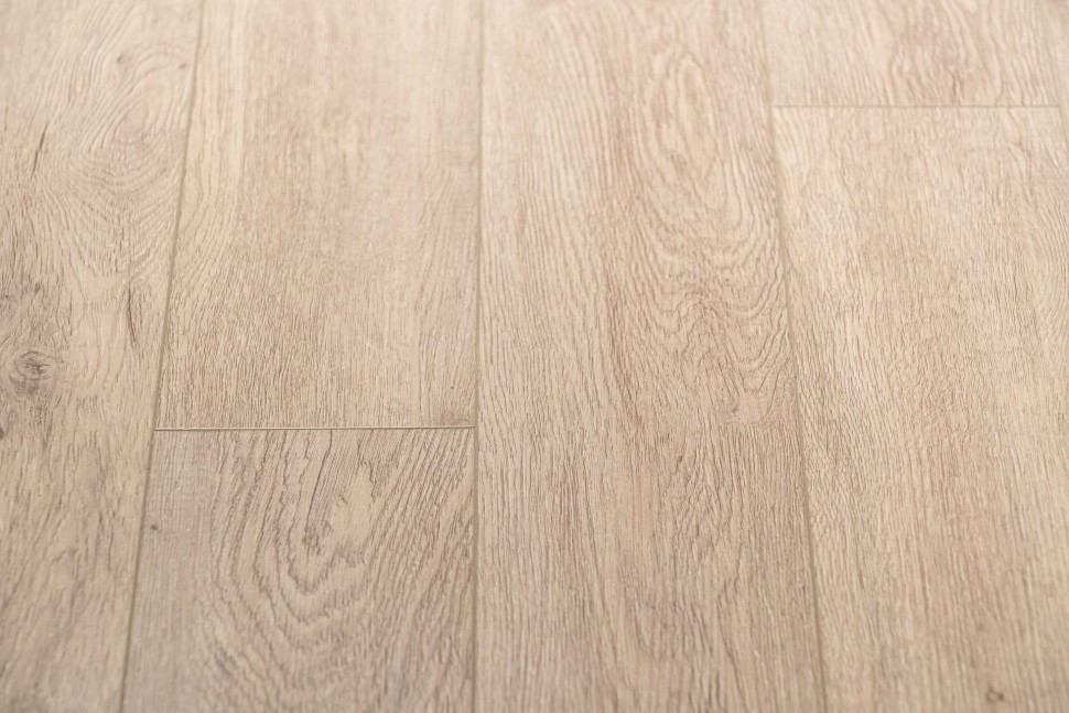 Виниловый ламинат "Bonkeel" Style Дуб Гарднер (1200*125*4 мм) — купить в Ангарске
