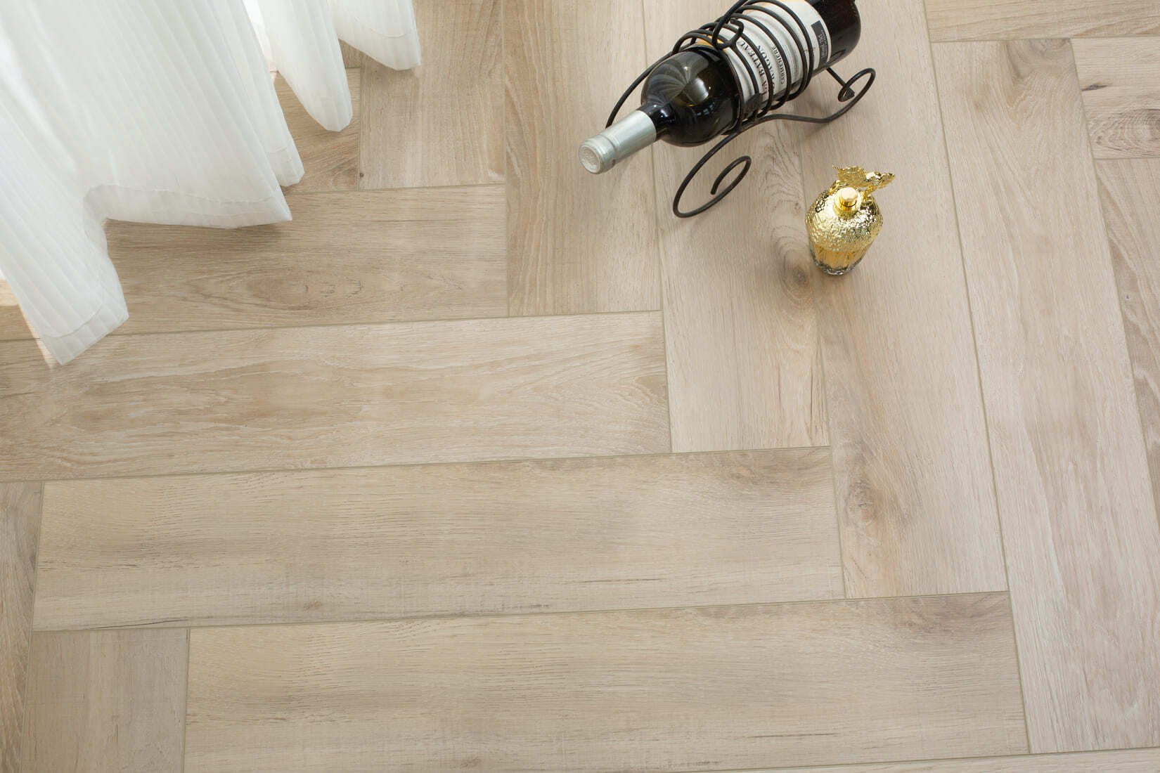 Плитка SPC "OneFloor" 3009 А,В  ЁЛКА (640*128*4 мм) — купить в Ангарске