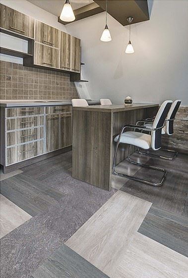 Плитка ПВХ "Tarkett" New Age Serenity (914,4*101,6*2,1 мм) — купить в Ангарске