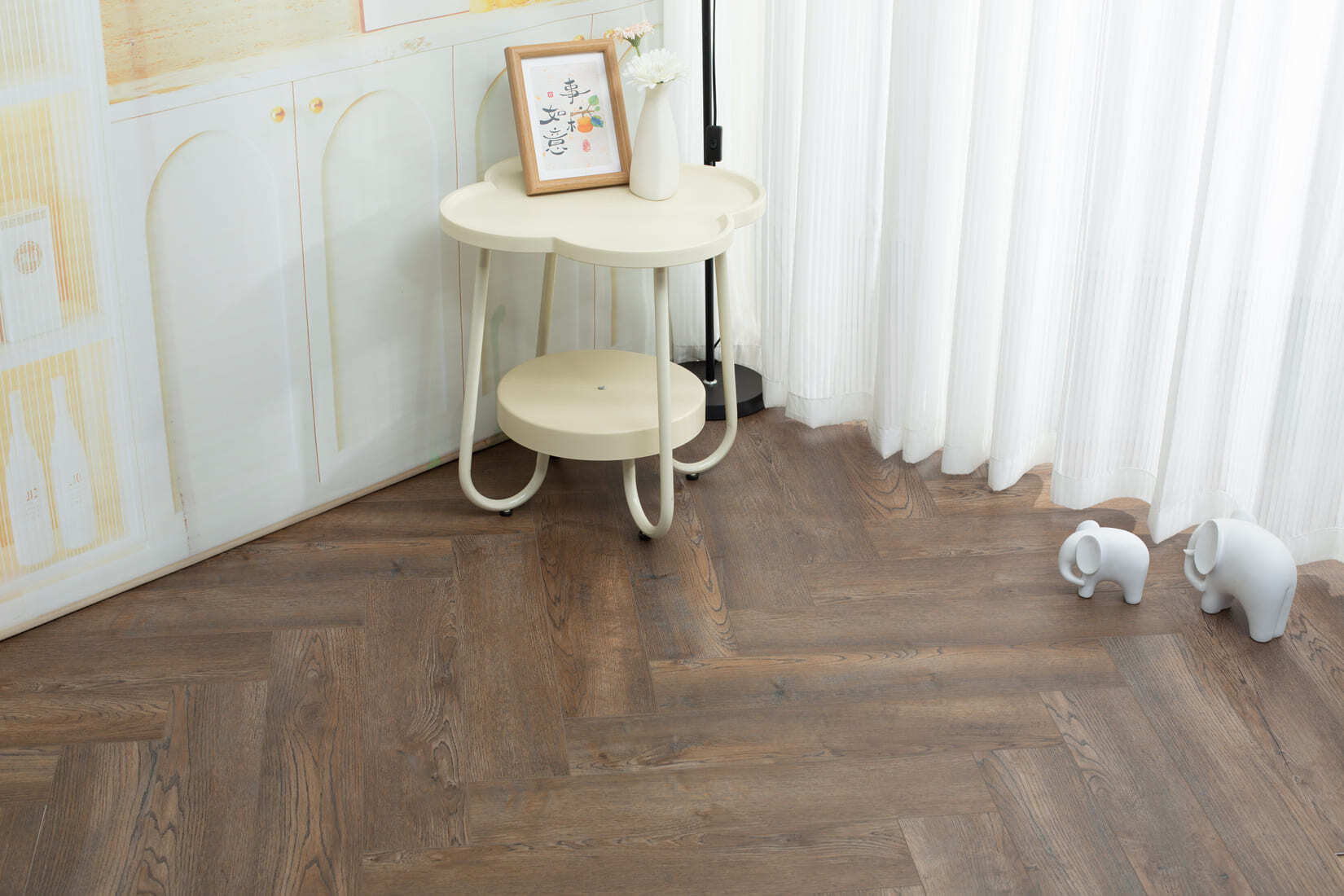 Плитка SPC "OneFloor" 3026 А,В  ЁЛКА (640*128*4 мм) — купить в Ангарске