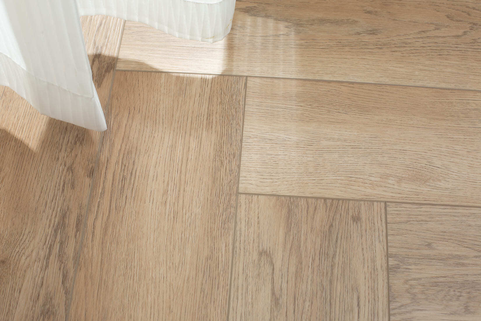 Плитка SPC "OneFloor" 3028 А,В  ЁЛКА (640*128*4 мм) — купить в Ангарске