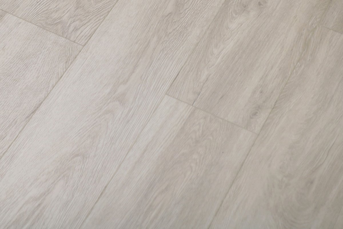 SPC ламинат "Profield" Дуб Кьявари (1220*184*4 мм) — купить в Ангарске